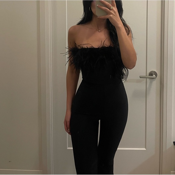 Strapless Lilith Black Bandage Jumpsuit with Feathers - Picture 4 of 5
